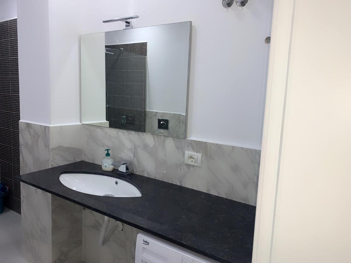 Апартаменти Apartament Dean Вльора Екстер'єр фото